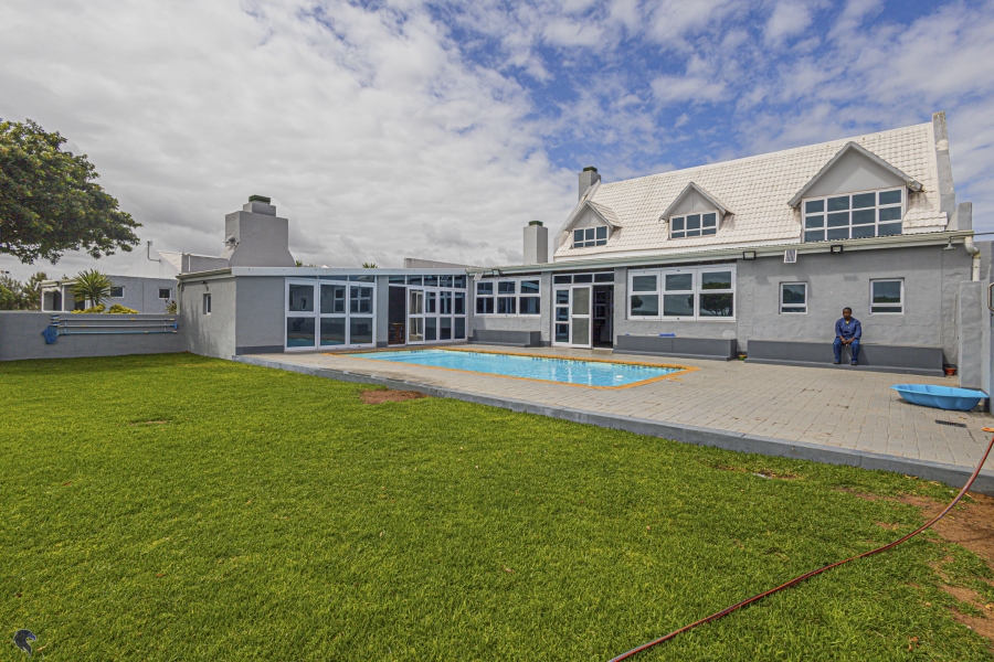4 Bedroom Property for Sale in Long Acres Country Estate Western Cape